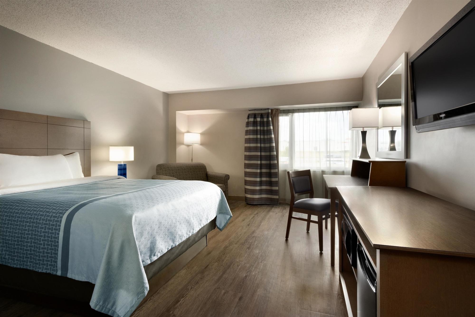 Travelodge Hotel By Wyndham Saskatoon Zewnętrze zdjęcie