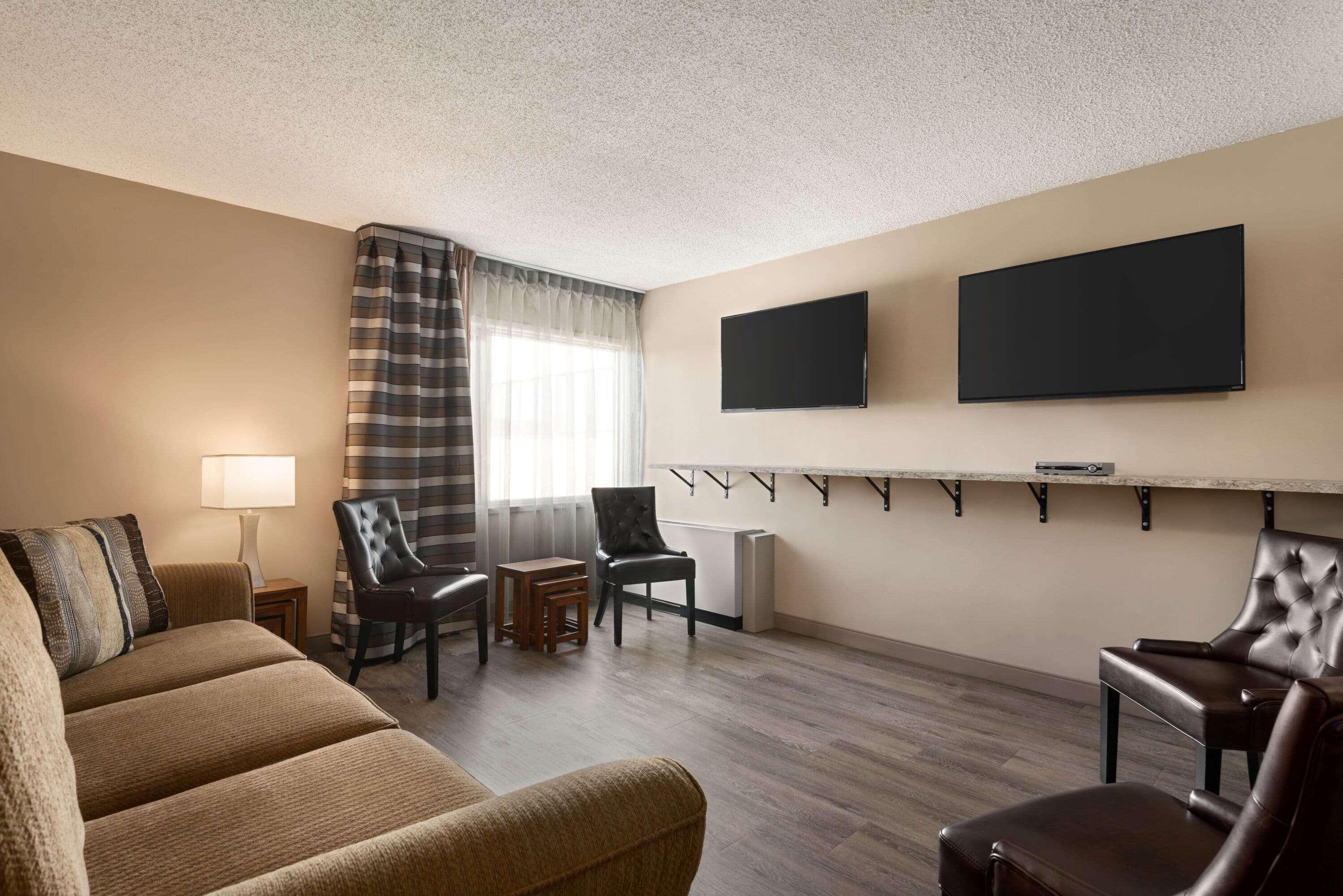 Travelodge Hotel By Wyndham Saskatoon Zewnętrze zdjęcie