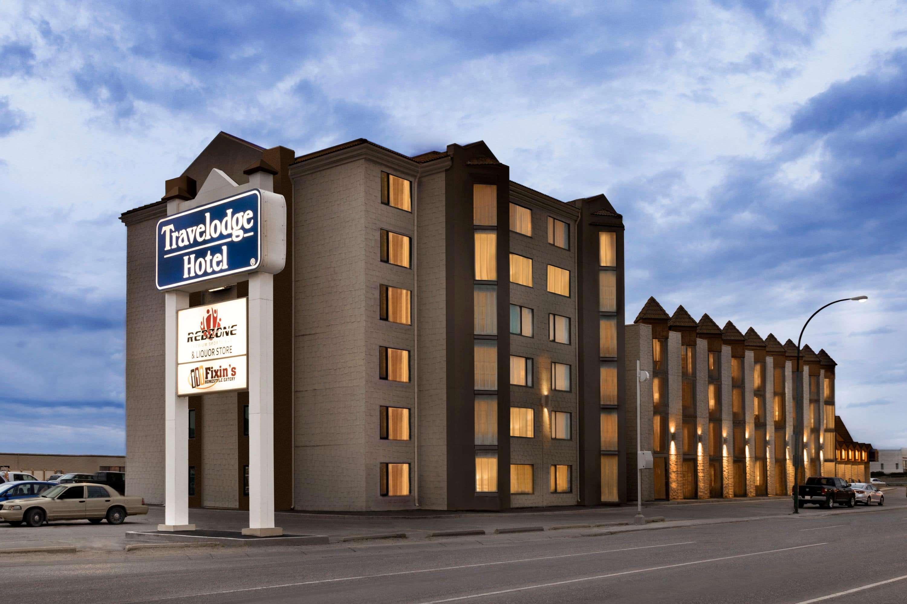 Travelodge Hotel By Wyndham Saskatoon Zewnętrze zdjęcie