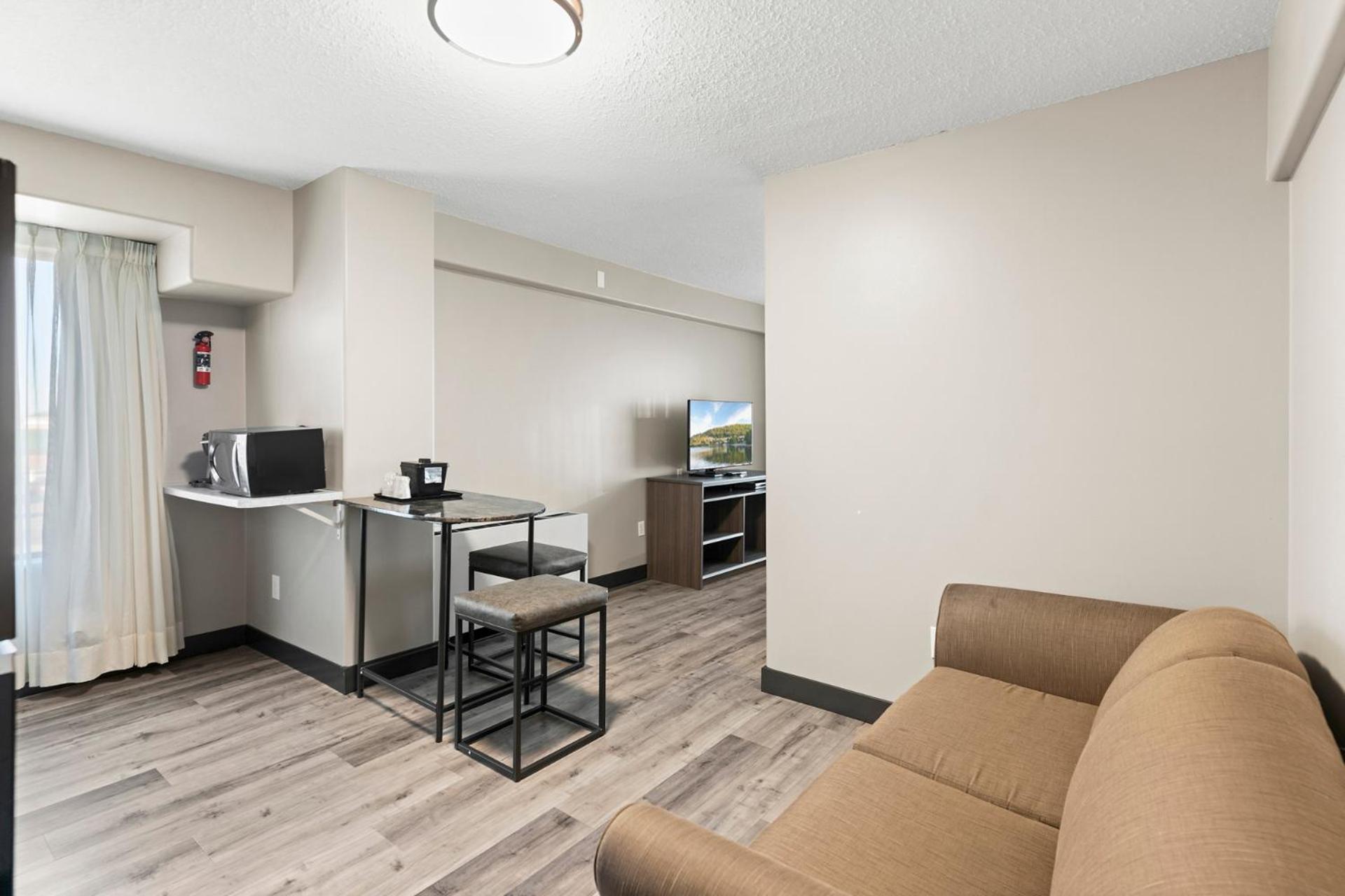Travelodge Hotel By Wyndham Saskatoon Zewnętrze zdjęcie