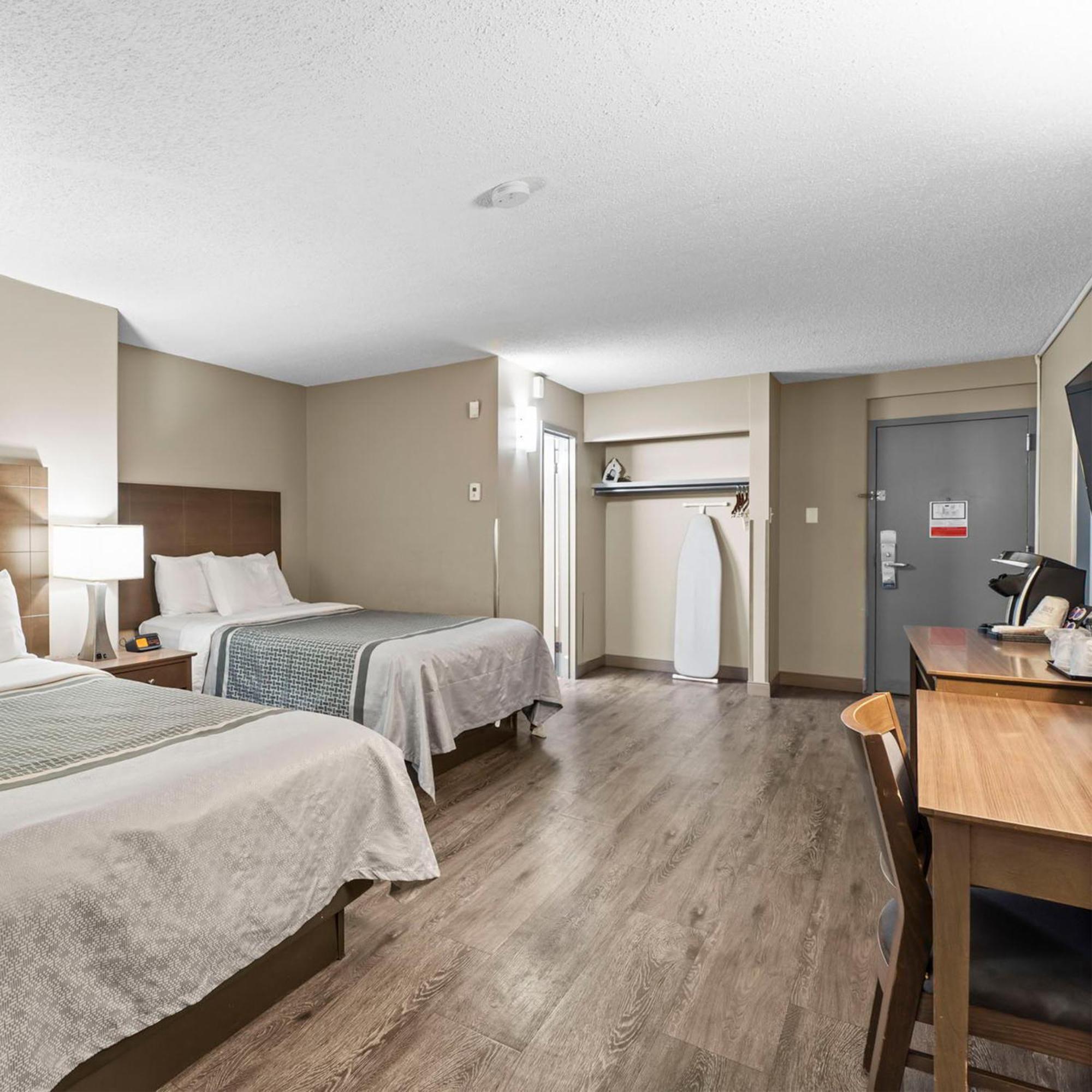 Travelodge Hotel By Wyndham Saskatoon Zewnętrze zdjęcie