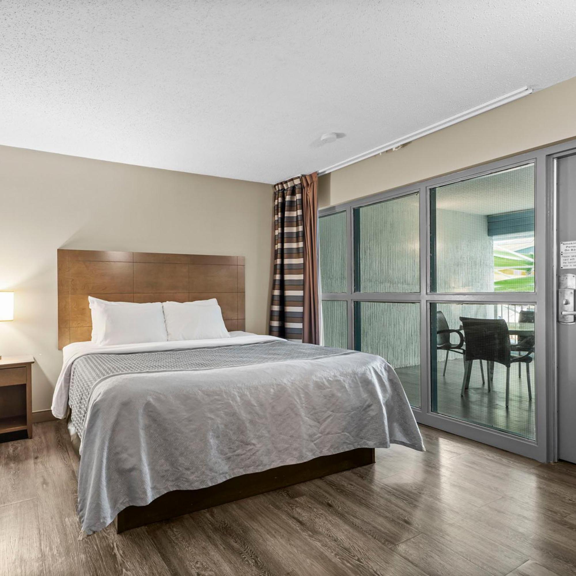 Travelodge Hotel By Wyndham Saskatoon Zewnętrze zdjęcie